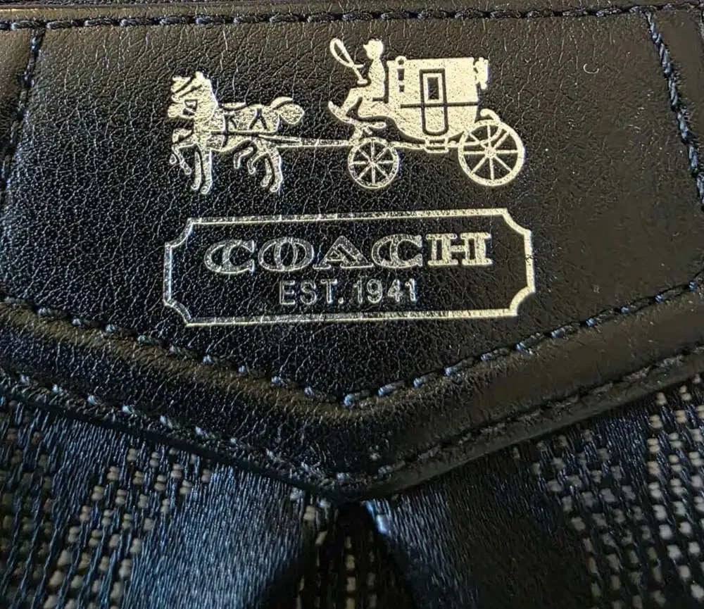 Coach Signature C Coin Purse Key Pouch Black Horse Carriage Logo Vintage Y2K